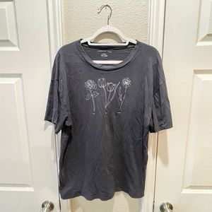 American Eagle Oversized Graphic Tee